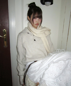 タートルネックボタンニット BEIGE