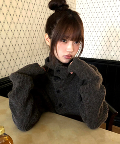 タートルネックボタンニット CHARCOAL