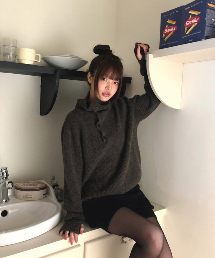 タートルネックボタンニット CHARCOAL