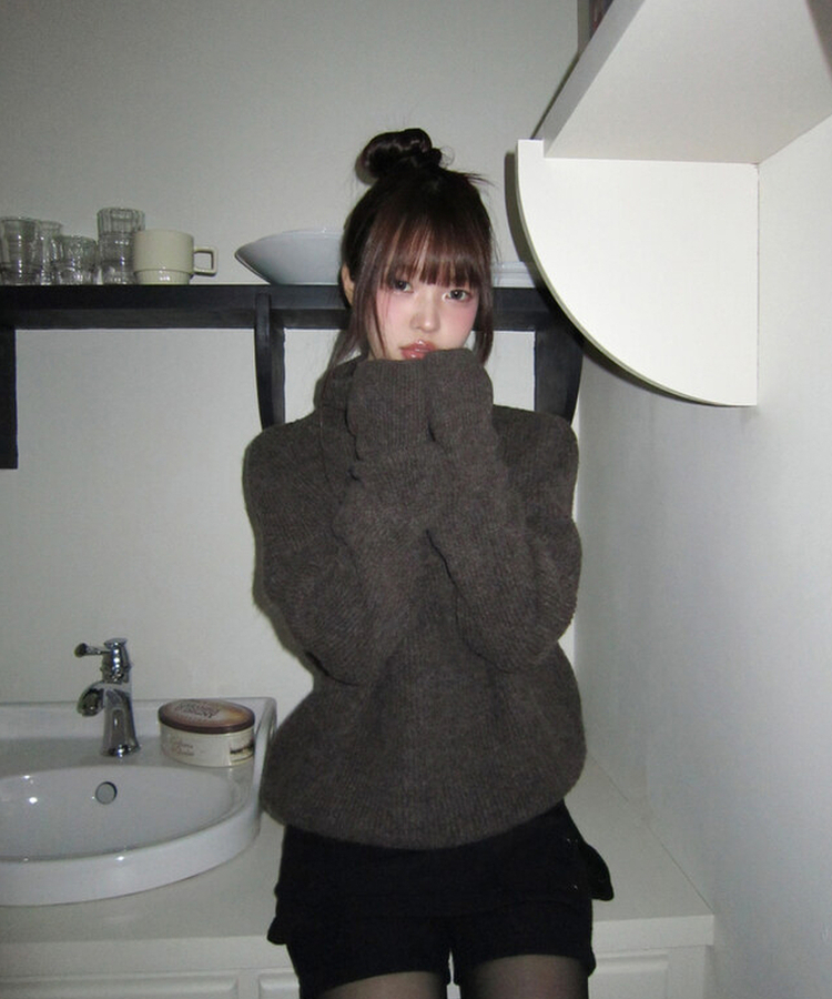 タートルネックボタンニット CHARCOAL