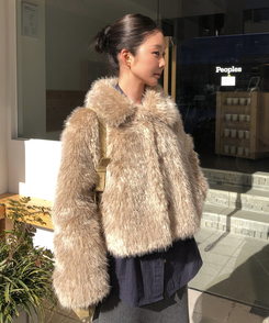 ベージュファージャケット BEIGE