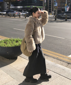 ベージュファージャケット BEIGE