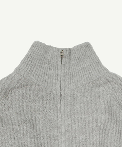 ニットジップアップ