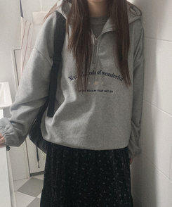 フリース刺繍ハーフジップアップフード GREY