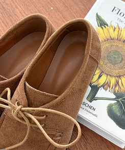 ハニースエードローファー