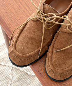 ハニースエードローファー