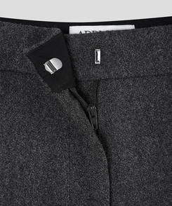 マイクロショートパンツ