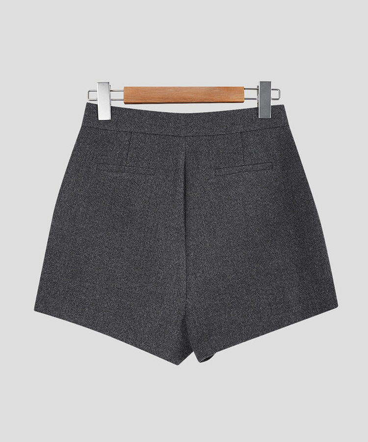 マイクロショートパンツ