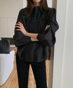 シースルーシャーリングブラウス BLACK