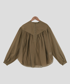 シースルーシャーリングブラウス