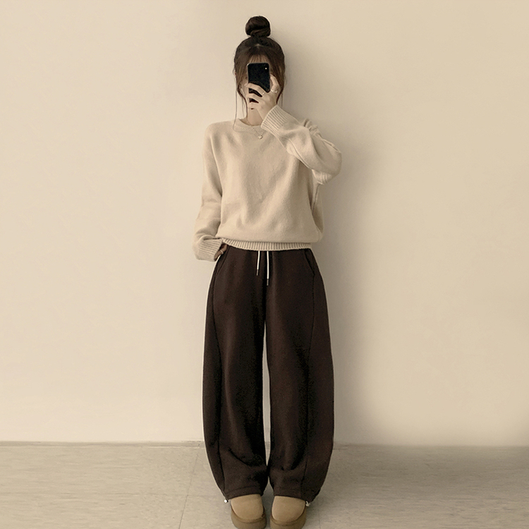 웨이브 라운드 오버핏 겨울 긴팔 니트  크림