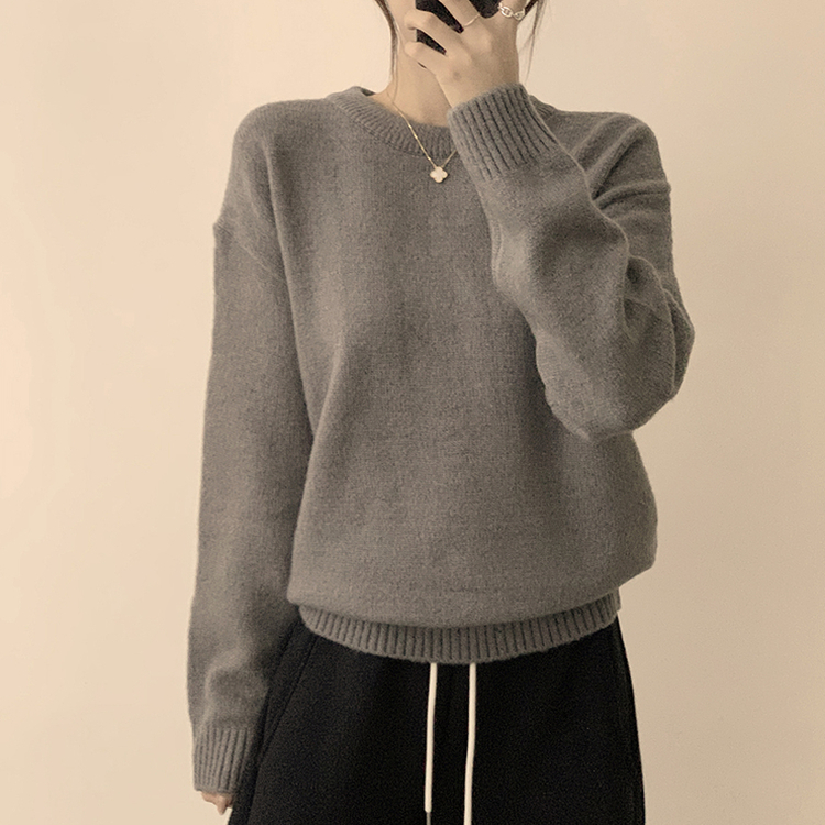 웨이브 라운드 오버핏 겨울 긴팔 니트  그레이