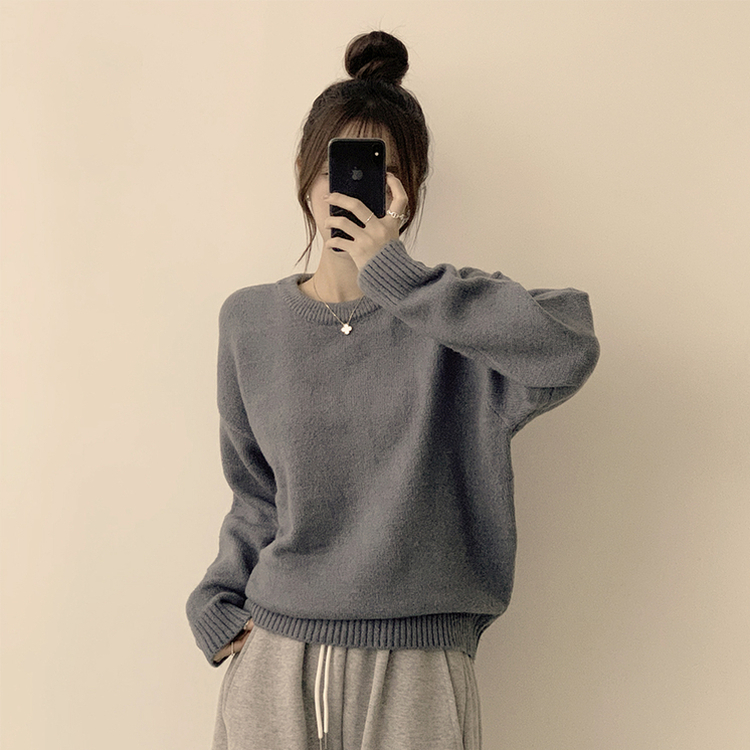 웨이브 라운드 오버핏 겨울 긴팔 니트  블루