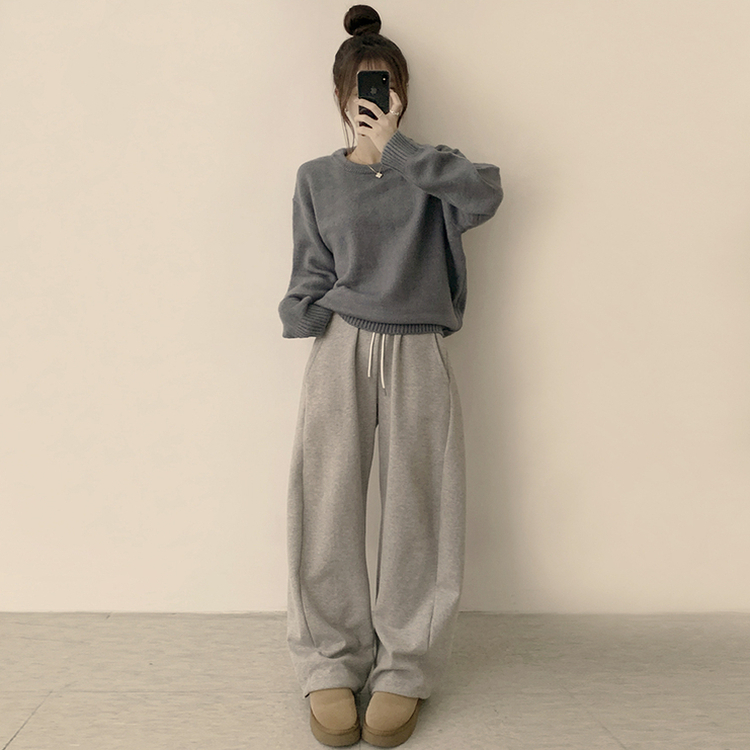 웨이브 라운드 오버핏 겨울 긴팔 니트  블루