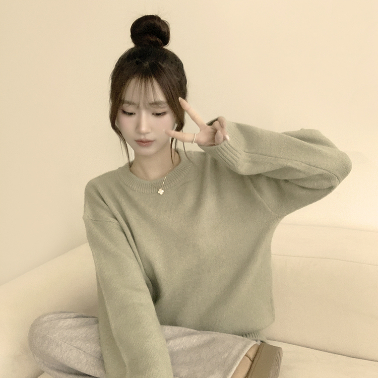 웨이브 라운드 오버핏 겨울 긴팔 니트  연두