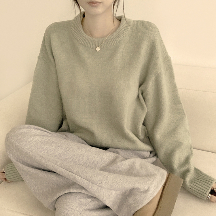 웨이브 라운드 오버핏 겨울 긴팔 니트  연두