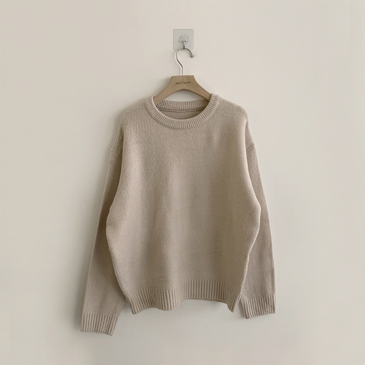 웨이브 라운드 오버핏 겨울 긴팔 니트