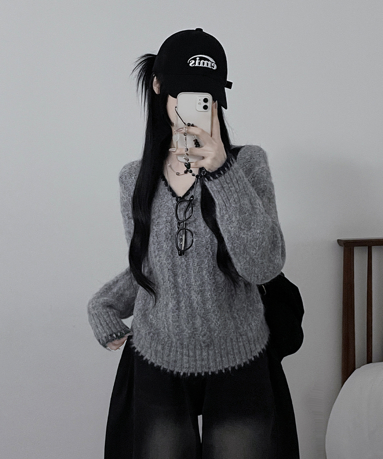 バイカラーケーブルVネックニット GREY