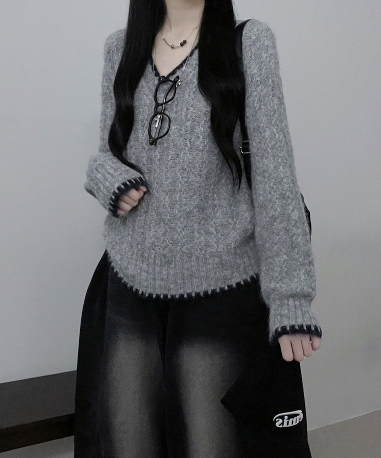 バイカラーケーブルVネックニット GREY