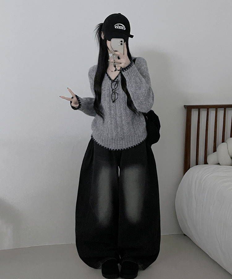 バイカラーケーブルVネックニット GREY