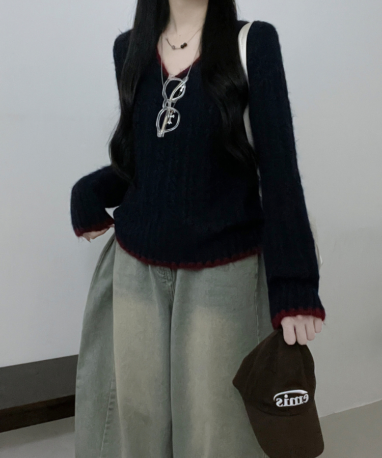 バイカラーケーブルVネックニット NAVY