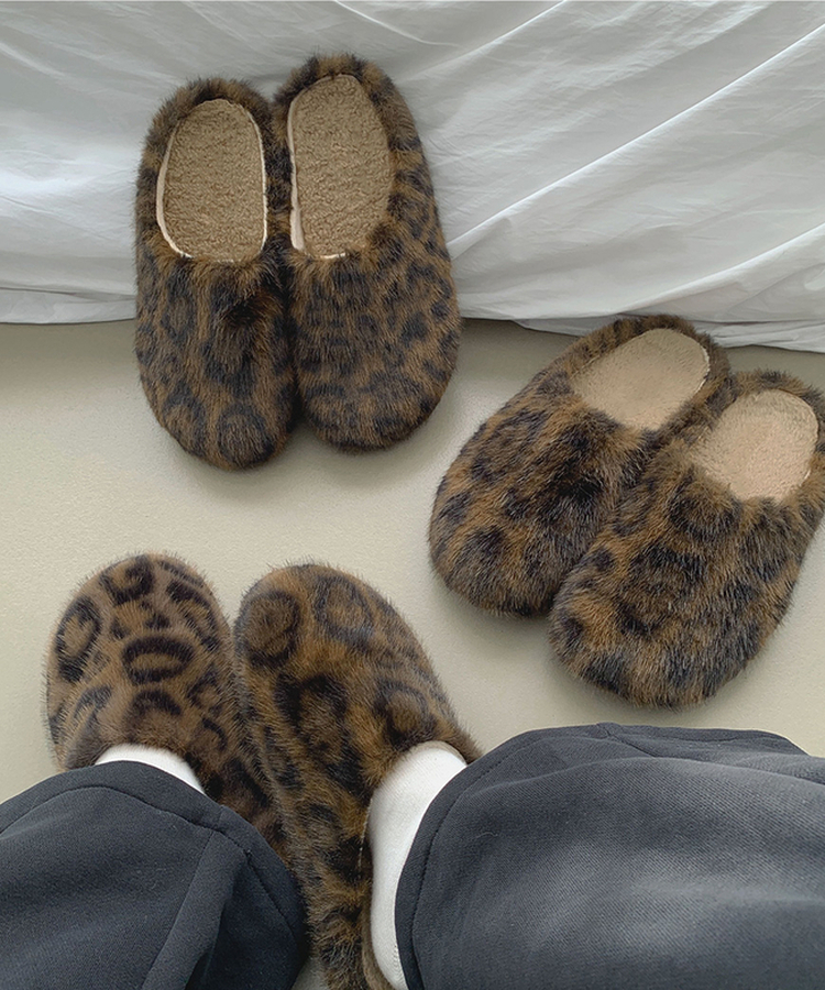 ファーレオパードスリッパ LEOPARD