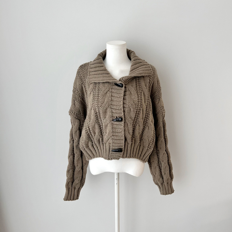 ケーブルオーバーニットカーディガン