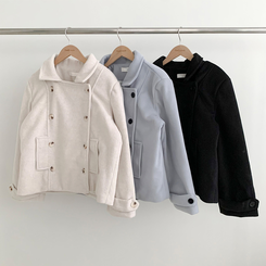 ダブルボタンキルティングショートコート