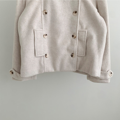 ダブルボタンキルティングショートコート