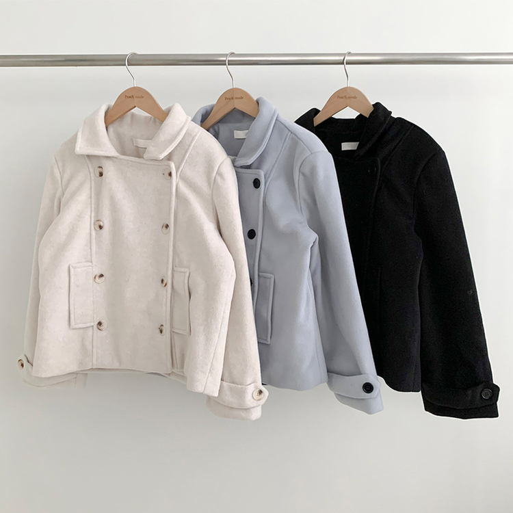 ダブルボタンキルティングショートコート