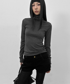 コーデュロイローウエストショートパンツ BLACK