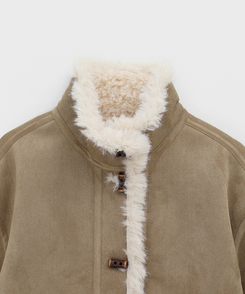 リバーシブルムスタンハーフジャケット