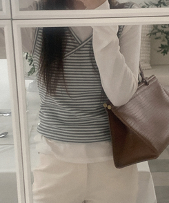 【起毛】ストライプラップスリーブレス IVORY