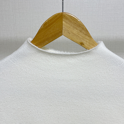 【起毛】ハーフハイネックミンクニット