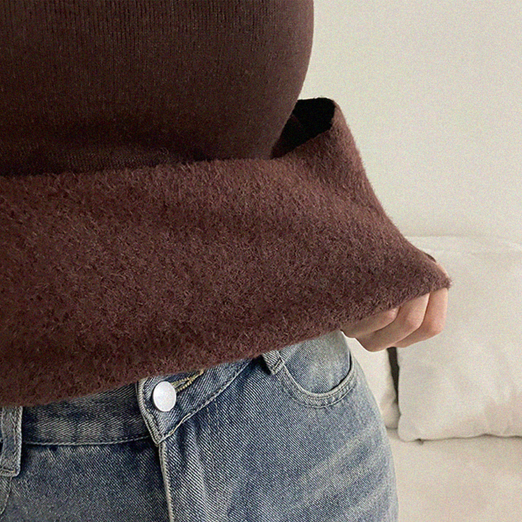 【起毛】ハーフハイネックミンクニット BROWN
