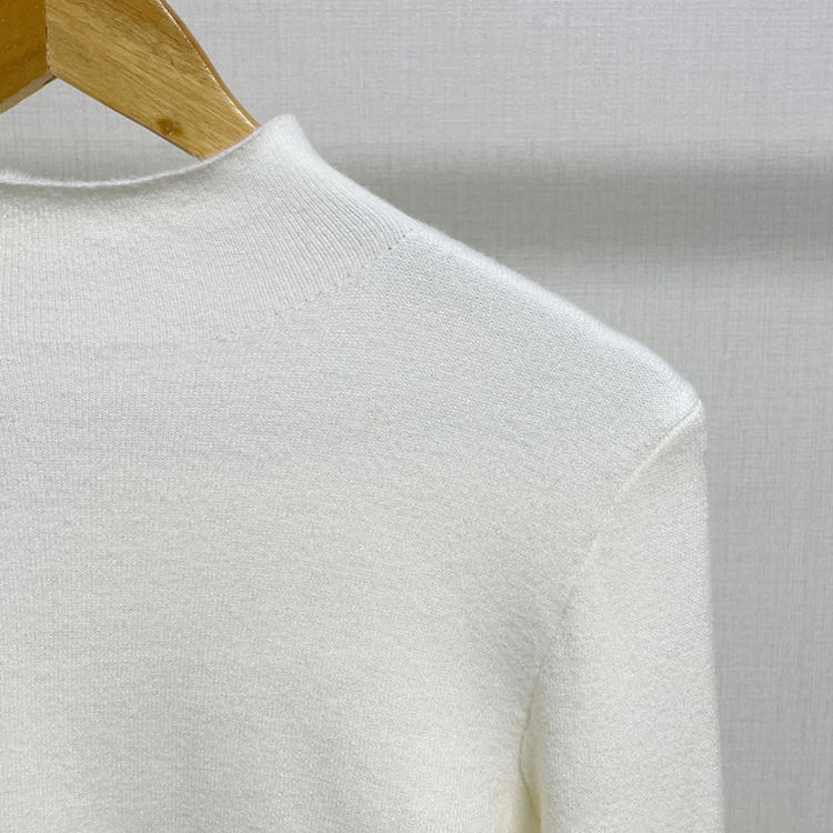 【起毛】ハーフハイネックミンクニット