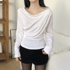 【起毛】ドレープオフショルダー薄長袖Tシャツ IVORY