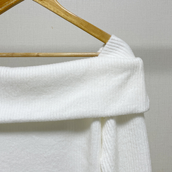 【起毛】リブオフショルダーふんわりニット