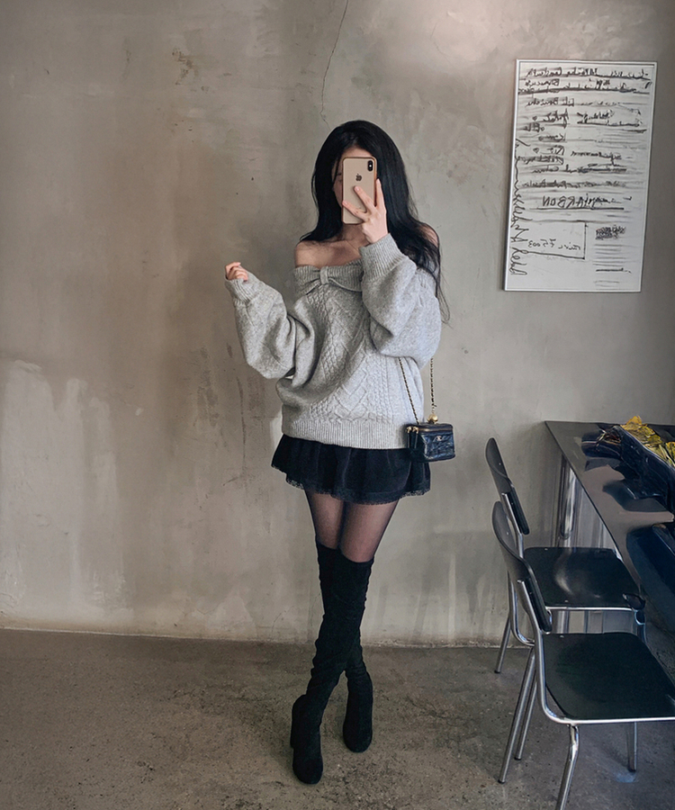 オフショルダーリボンケーブルニット GREY