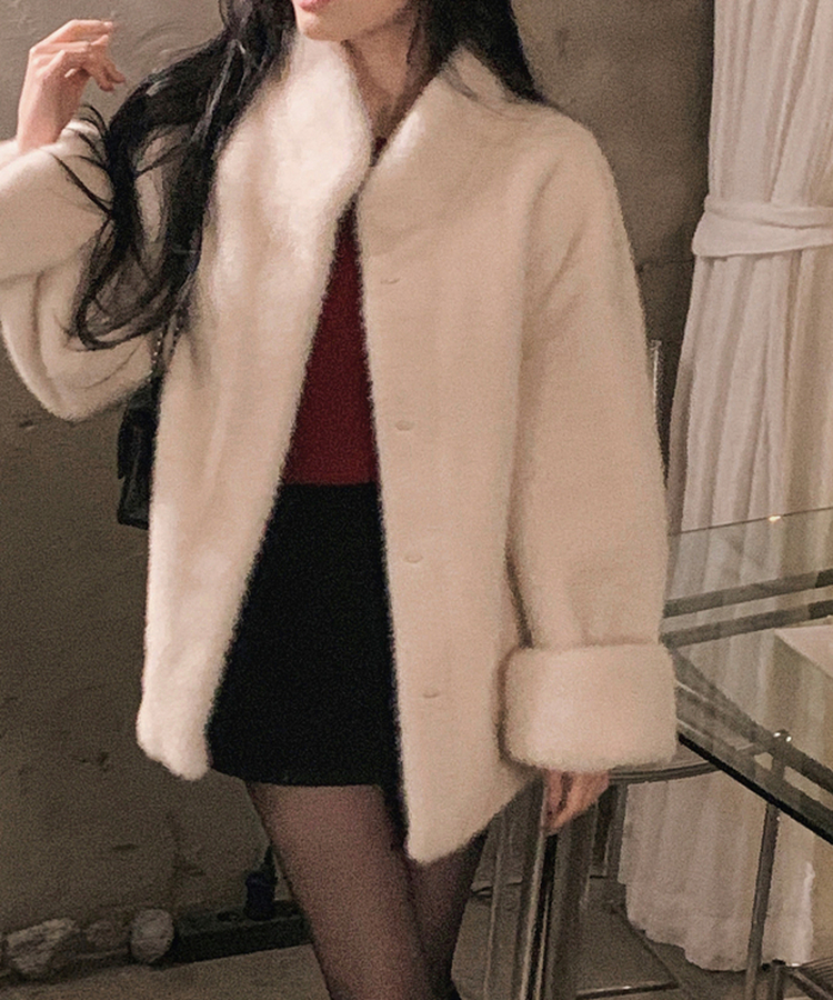 ハイネックキュービックバックルミンクファージャケット IVORY