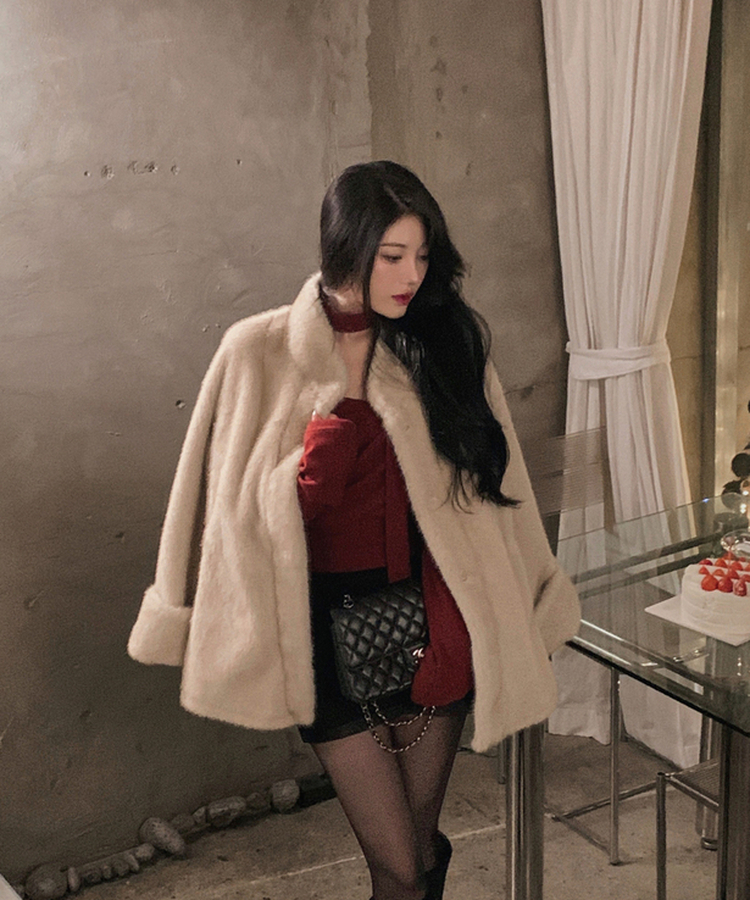 ハイネックキュービックバックルミンクファージャケット BEIGE