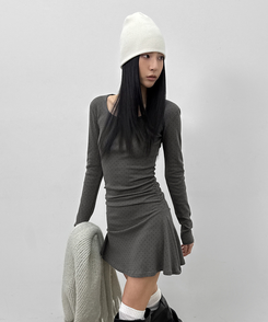 ドットシャーリングフレアワンピース CHARCOAL