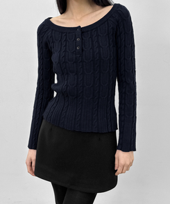 ケーブルヘンリーネックニット NAVY