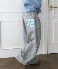 【起毛】72刺繍ピンタックワイドトレーニングパンツ(5color) MERANGE GRAY