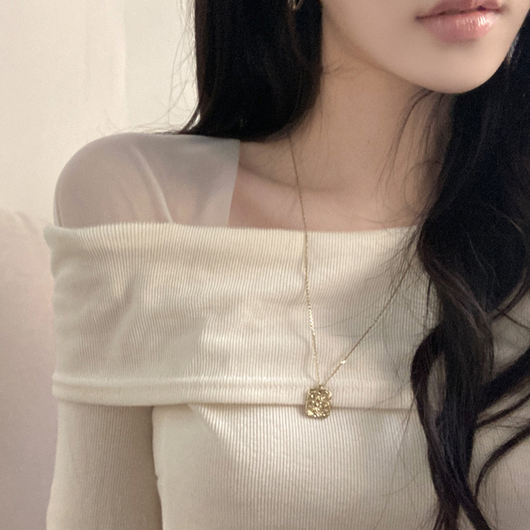 이루아 쉬폰 배색 언발 스퀘어넥 긴팔 티셔츠