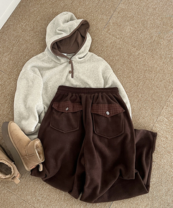 チェックポケットフリースバルーンワイドパンツ