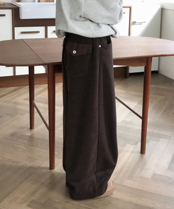 チェックポケットフリースバルーンワイドパンツ BROWN