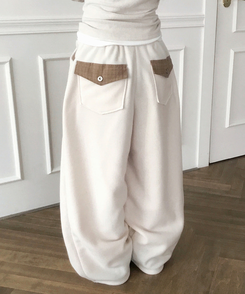 チェックポケットフリースバルーンワイドパンツ CREAM