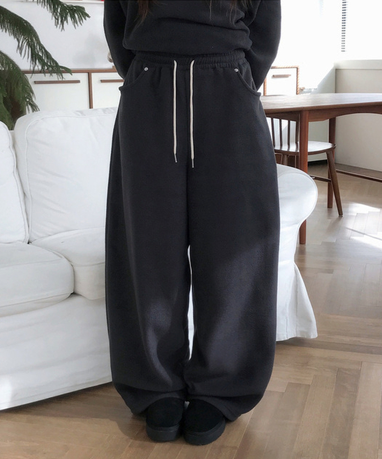 チェックポケットフリースバルーンワイドパンツ CHARCOAL