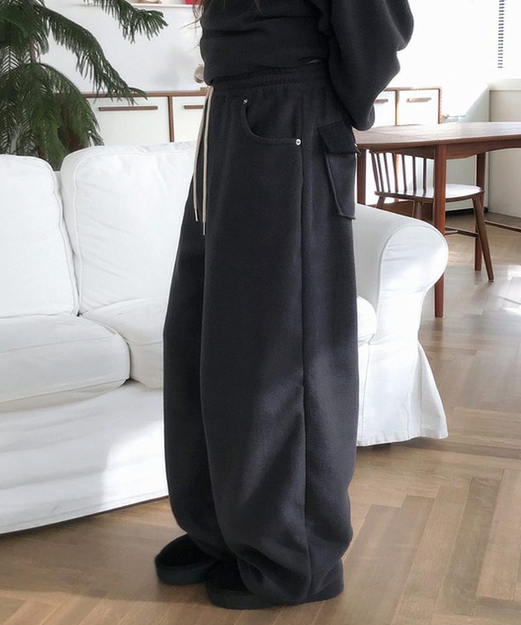 チェックポケットフリースバルーンワイドパンツ CHARCOAL